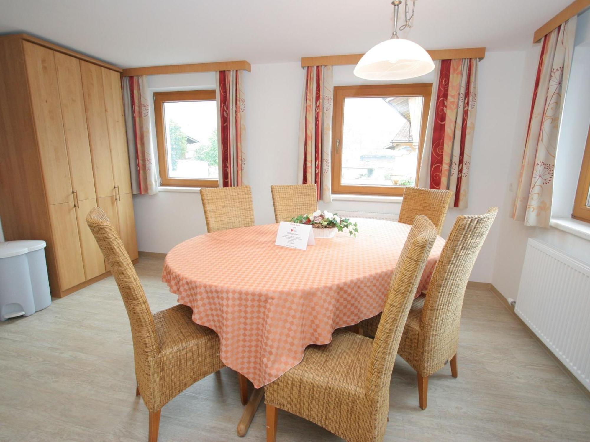 Holiday Flat In Uderns Near The Ski Area Екстер'єр фото