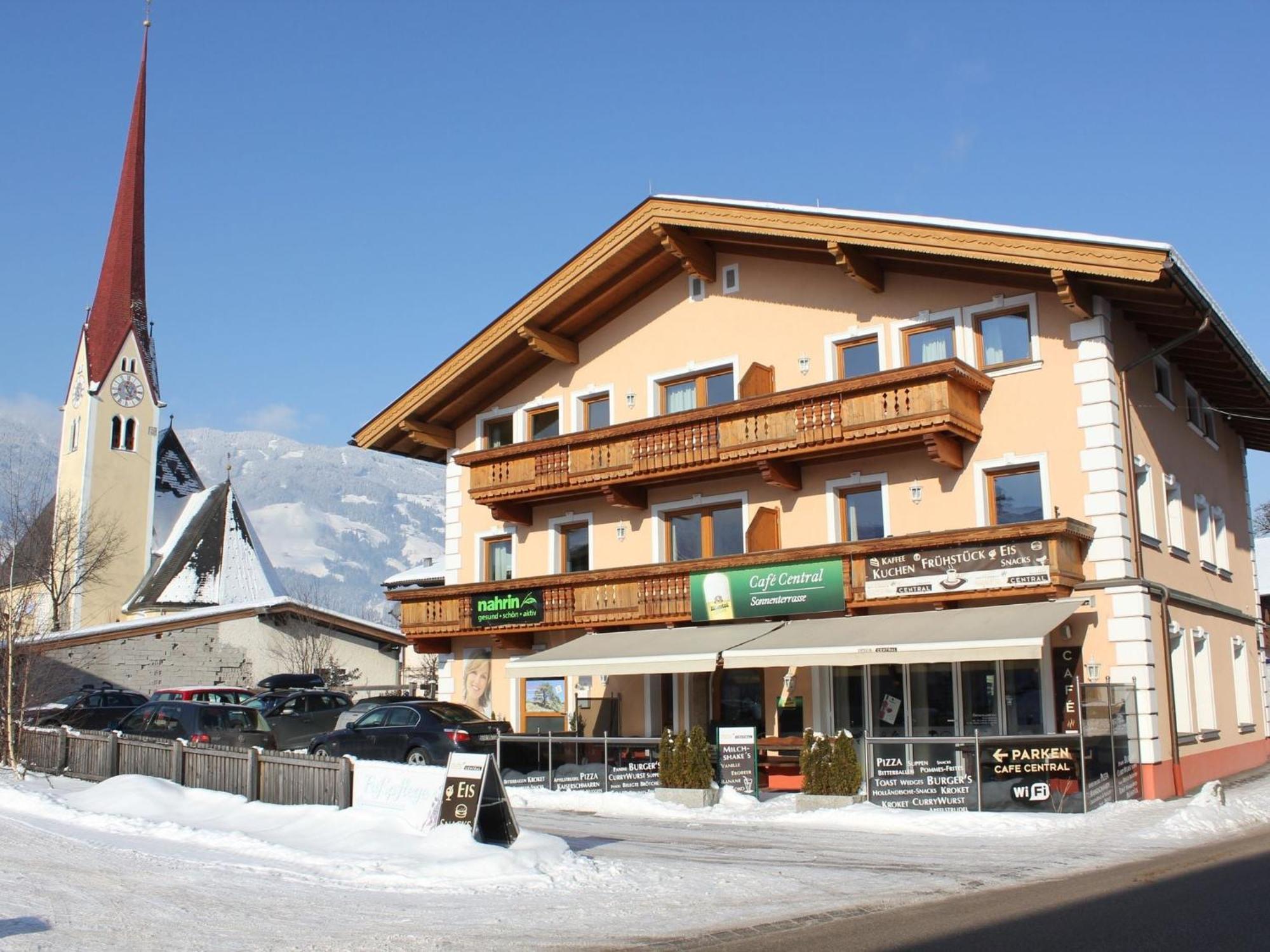 Holiday Flat In Uderns Near The Ski Area Екстер'єр фото
